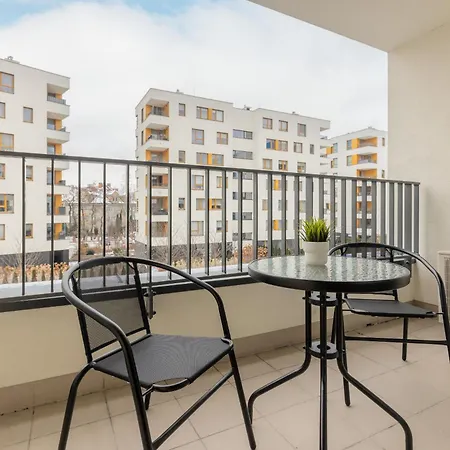 2 Bedroom Beautiful Surroundings Międzyborska Street By Renters