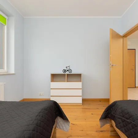 2 Bedroom Beautiful Surroundings Miedzyborska Street By Renters Apartment *