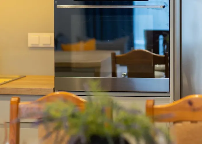 2 Bedroom Beautiful Surroundings Miedzyborska Street By Renters *