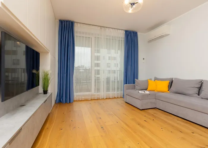 2 Bedroom Beautiful Surroundings Miedzyborska Street By Renters Apartment *